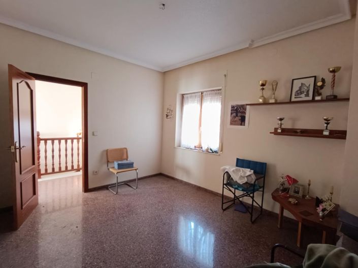 Image No.26-6 Bed Country House for sale