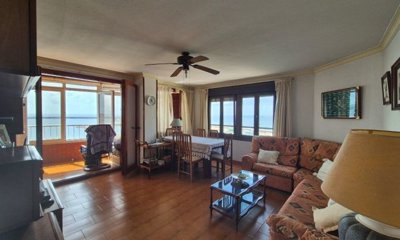 466c9663-fe1442ce-cdc5-454b-bbc8-e6f193bc4617