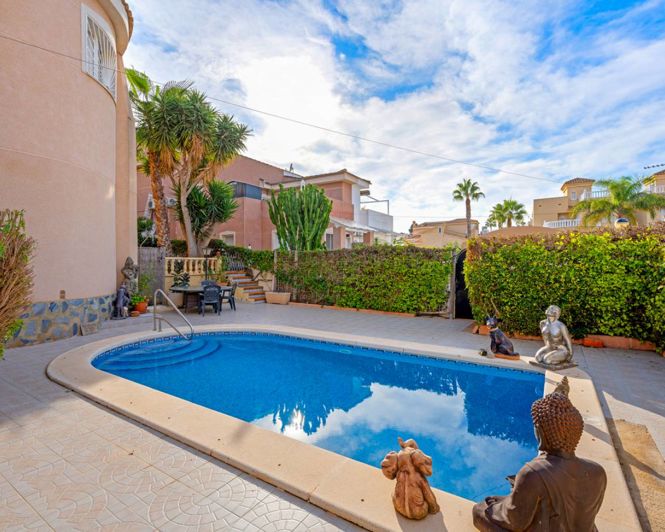 Image No.21-2 Bed Villa for sale