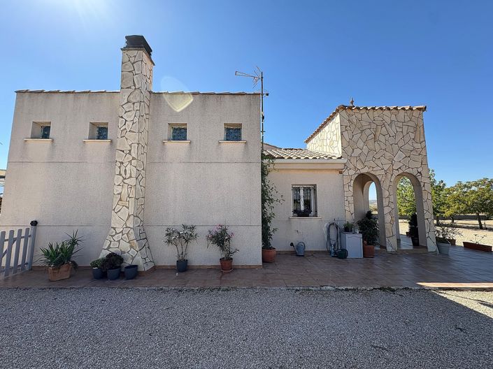 Image No.3-3 Bed Villa for sale