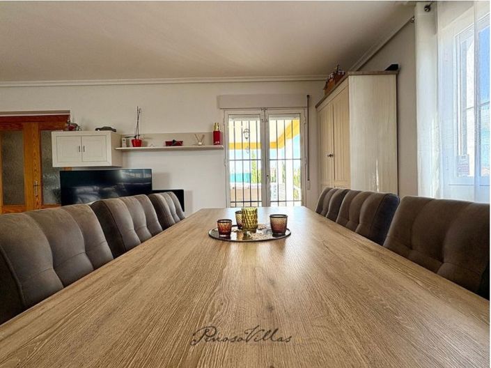 Image No.14-3 Bed Villa for sale