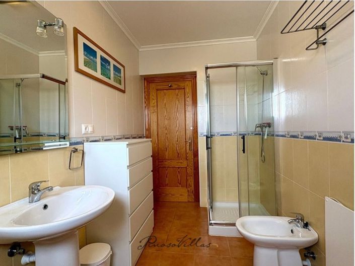 Image No.32-3 Bed Villa for sale