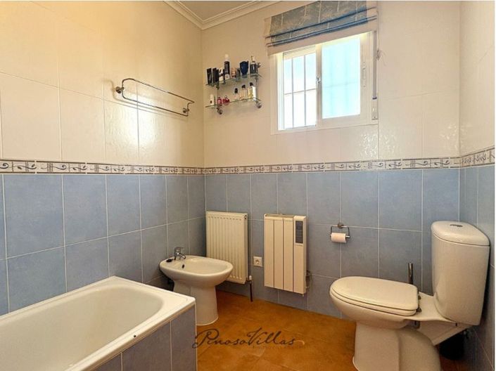 Image No.35-3 Bed Villa for sale