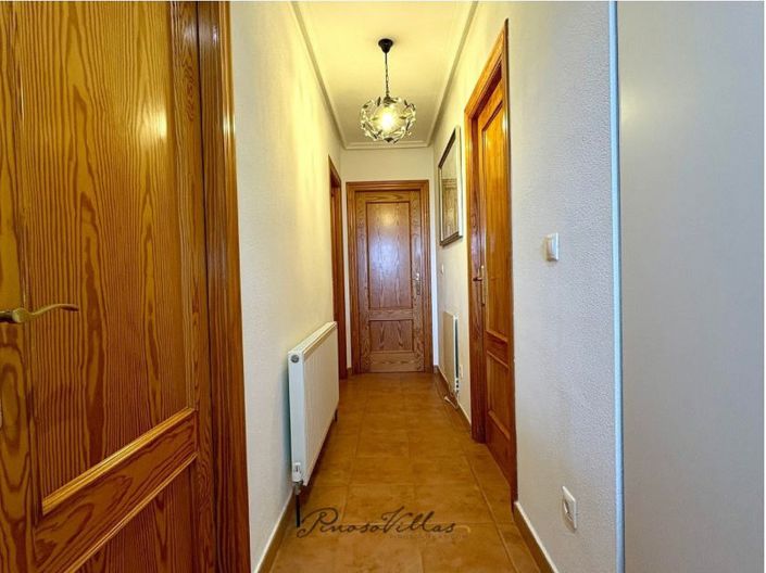 Image No.36-3 Bed Villa for sale