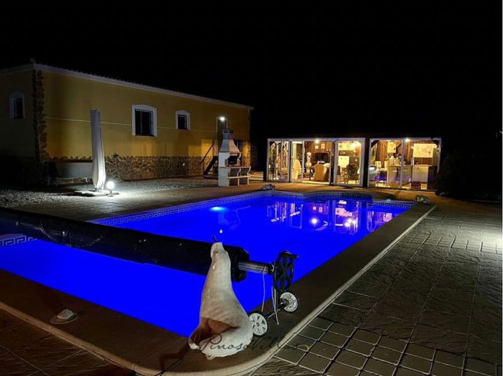 Image No.4-3 Bed Villa for sale