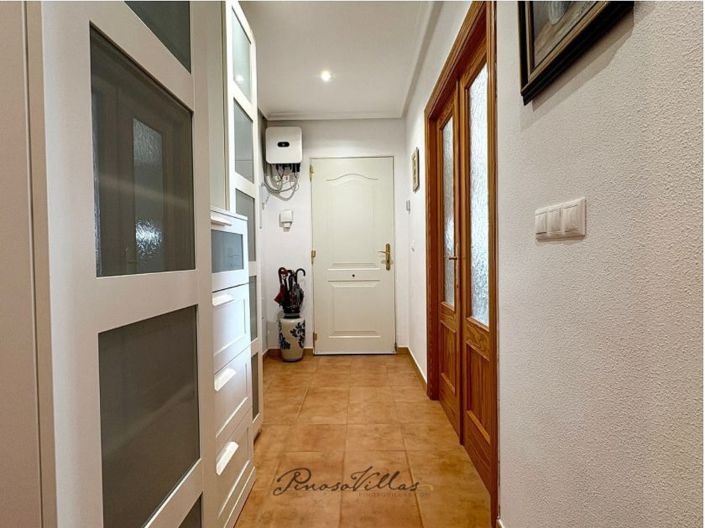 Image No.7-3 Bed Villa for sale