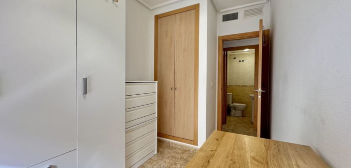 Image No.21-3 Bed Apartment for sale