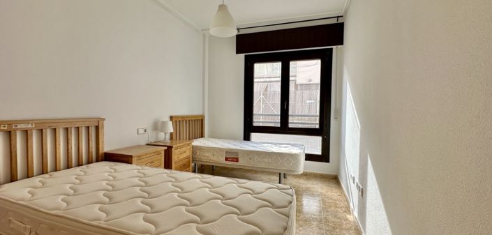 Image No.25-3 Bed Apartment for sale