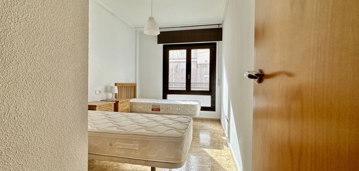 Image No.27-3 Bed Apartment for sale