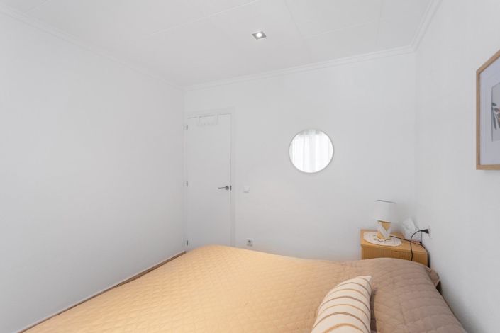 Image No.16-2 Bed Bungalow for sale