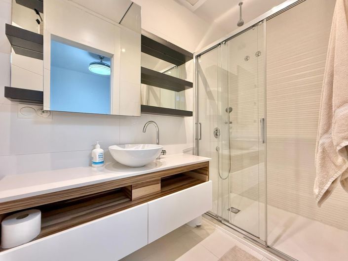 Image No.13-3 Bed Villa for sale