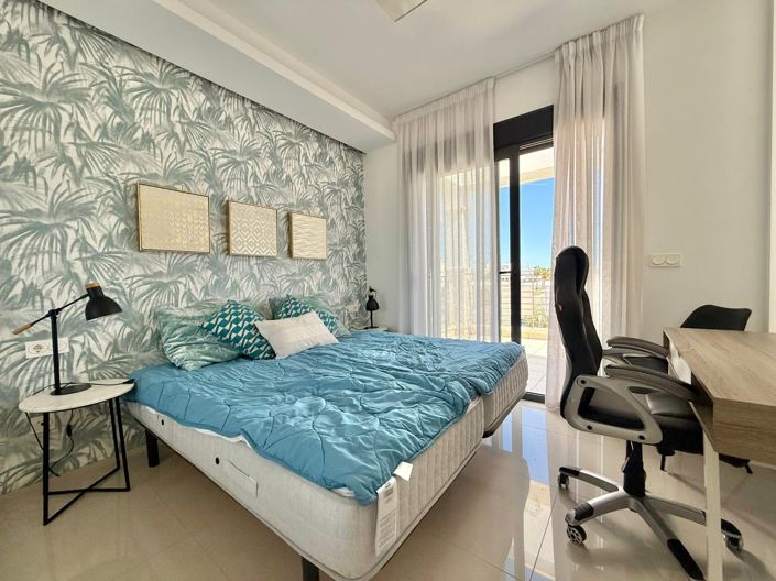 Image No.20-3 Bed Villa for sale