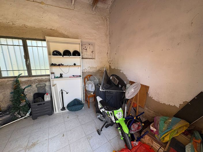 Image No.30-6 Bed Townhouse for sale