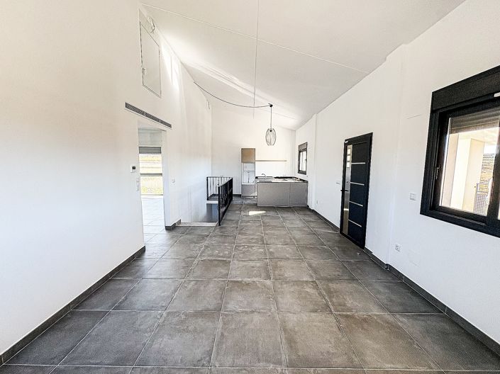 Image No.10-5 Bed Villa for sale