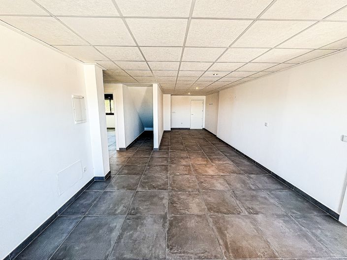 Image No.19-5 Bed Villa for sale