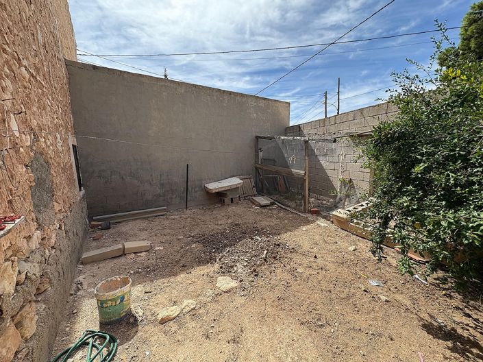 Image No.25-6 Bed Villa for sale