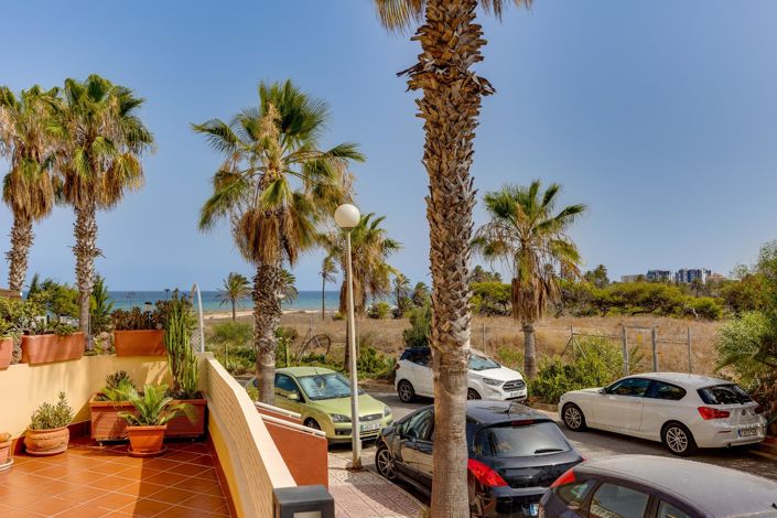 Image No.45-4 Bed Bungalow for sale