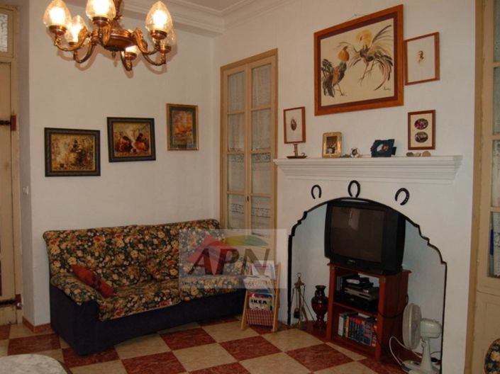 Image No.6-14 Bed Townhouse for sale