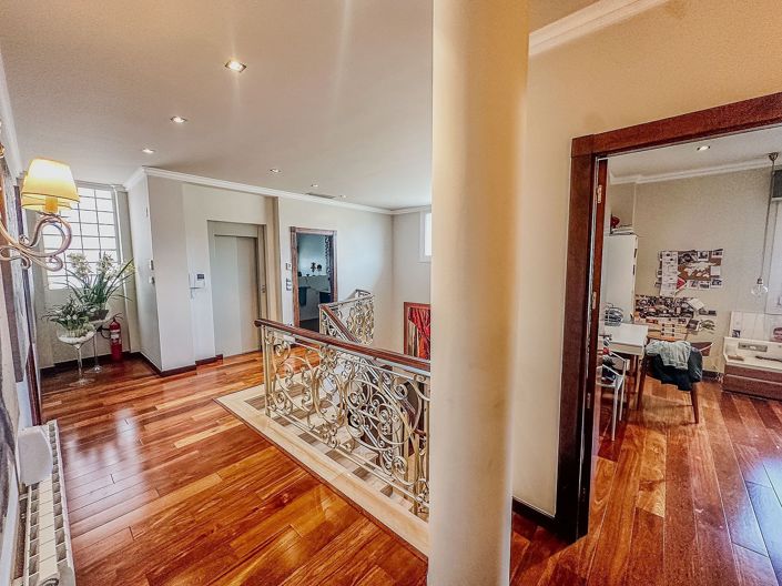 Image No.37-5 Bed Villa for sale