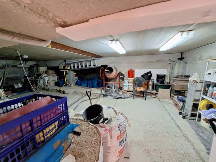 Image No.20-3 Bed Villa for sale