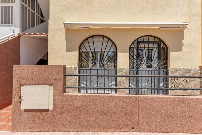 Image No.22-Appartement de 2 chambres à vendre à Torrevieja