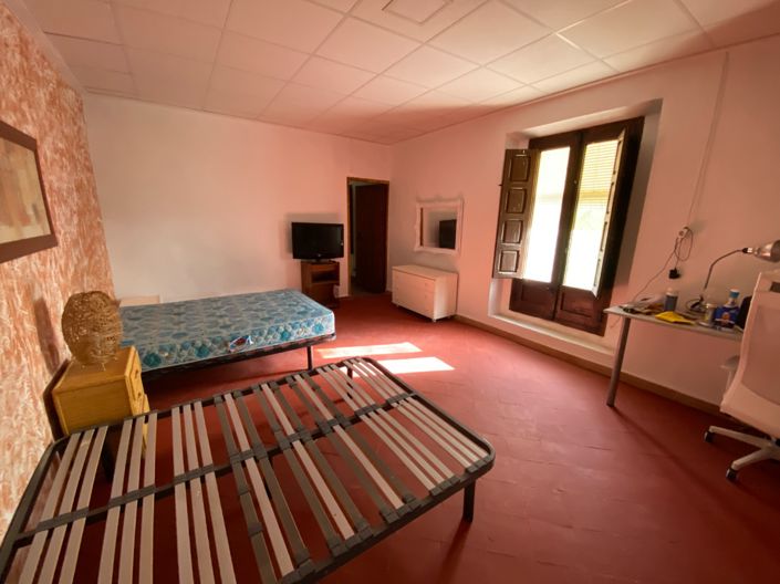 Image No.45-7 Bed Country House for sale