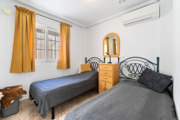 Image No.19-3 Bed Duplex for sale