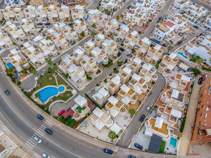 Image No.36-3 Bed Duplex for sale