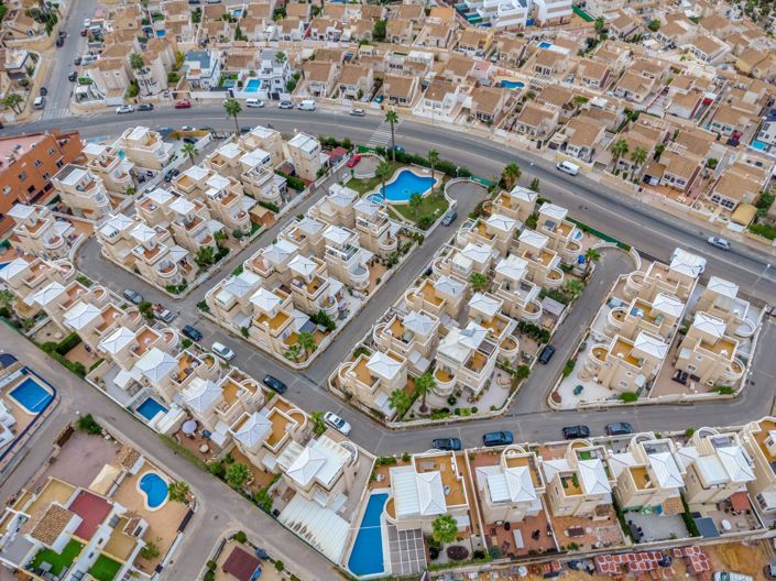 Image No.37-3 Bed Duplex for sale