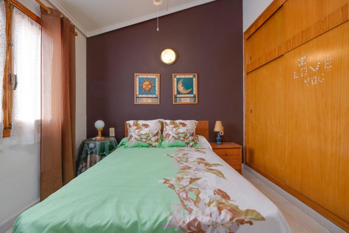 Image No.26-3 Bed Townhouse for sale