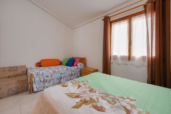 Image No.34-3 Bed Townhouse for sale