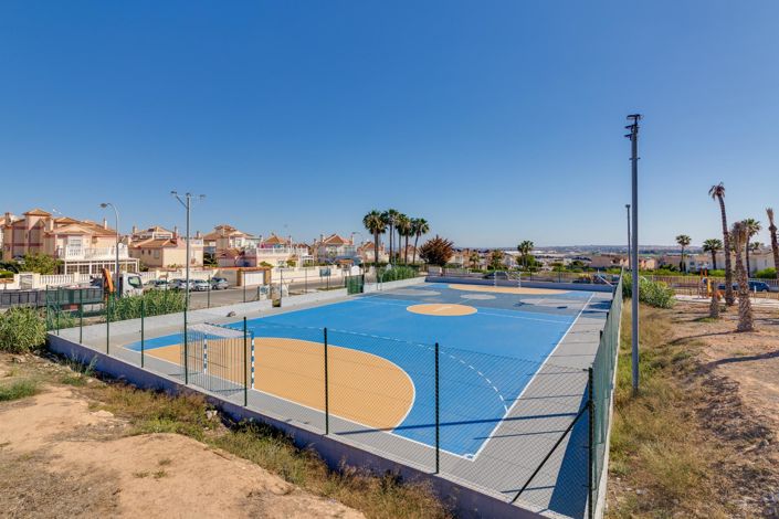 Image No.46-3 Bed Townhouse for sale