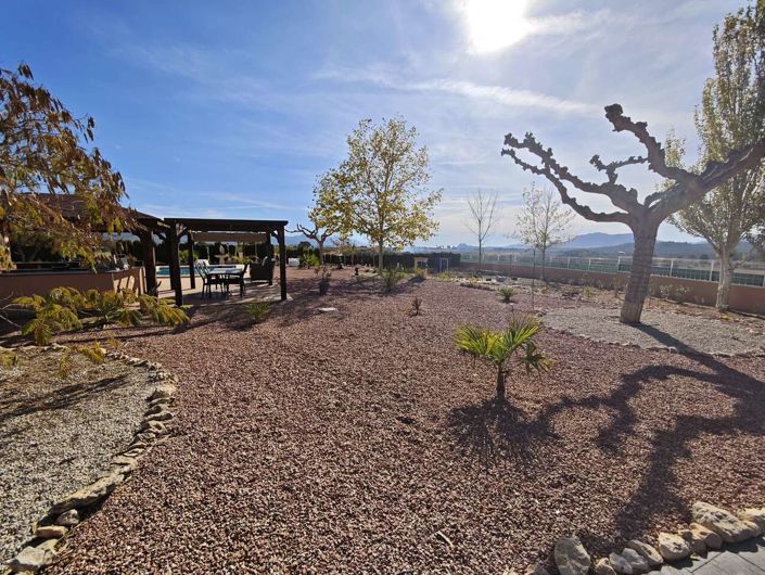 Image No.44-Villa de 3 chambres à vendre à Sax