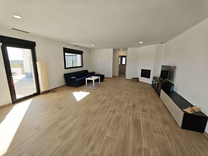 Image No.33-4 Bed Villa for sale