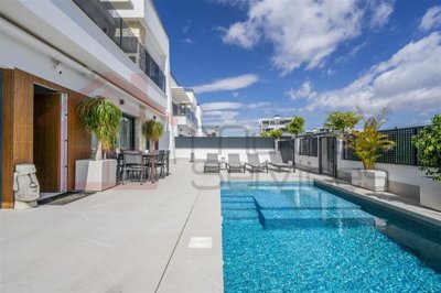 fktsyqarx0-6njptpjegca