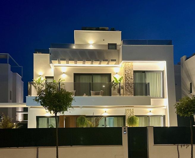 Image No.33-4 Bed Villa for sale