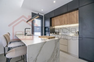 8cglyvynpkwthufays5y0g