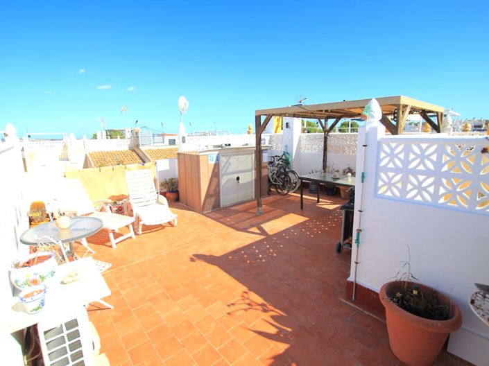 Image No.17-2 Bed Apartment for sale