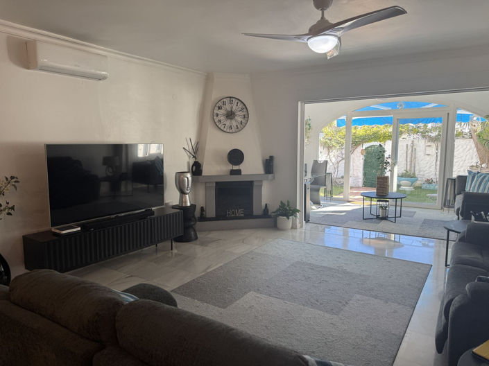 Image No.21-3 Bed Townhouse for sale