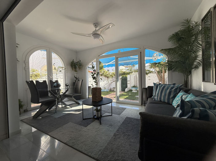 Image No.26-3 Bed Townhouse for sale