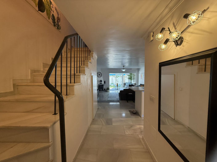 Image No.32-3 Bed Townhouse for sale