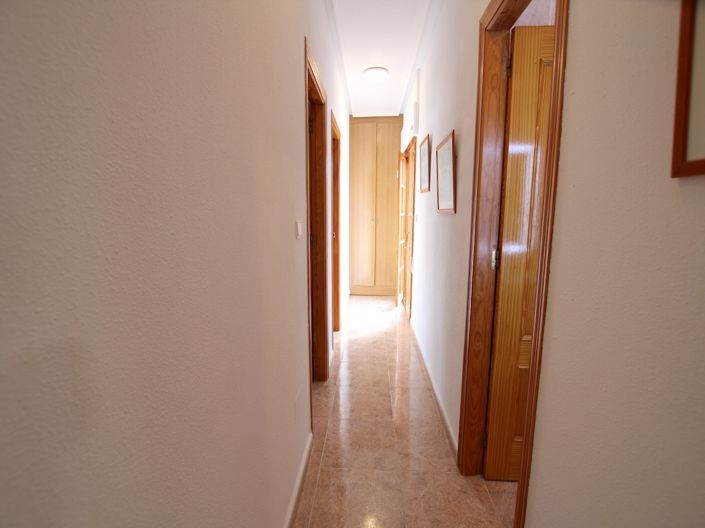 Image No.18-4 Bed Villa for sale