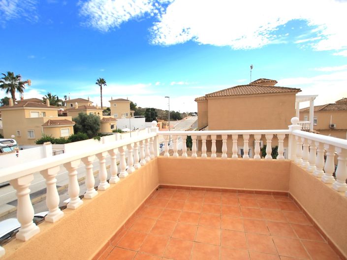 Image No.33-4 Bed Villa for sale