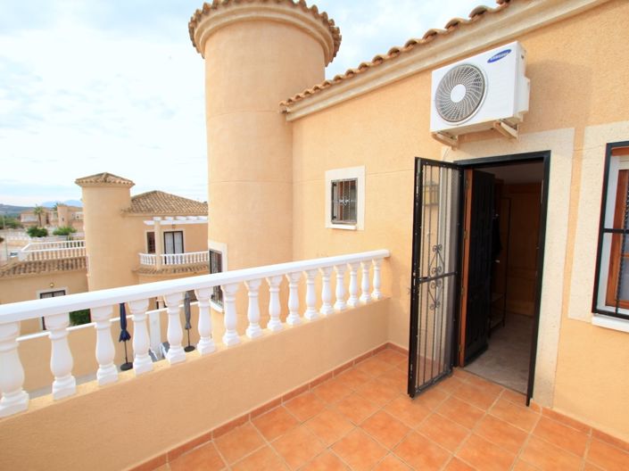 Image No.35-4 Bed Villa for sale