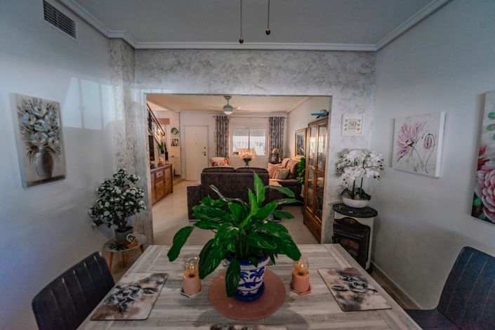 Image No.10-2 Bed Townhouse for sale