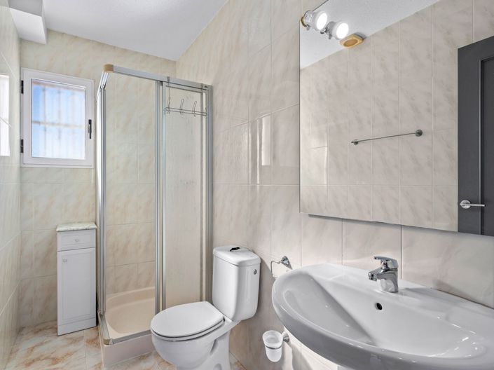 Image No.24-2 Bed Villa for sale