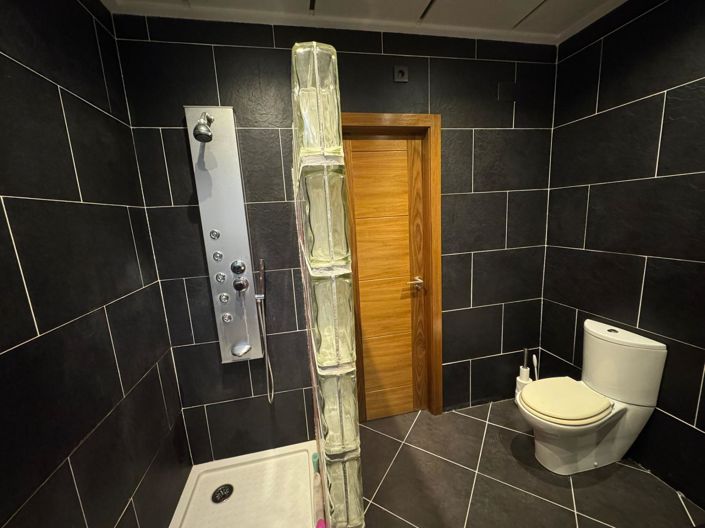 Image No.32-2 Bed Villa for sale