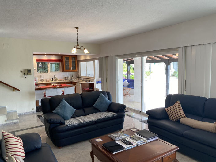 Image No.9-4 Bed Villa for sale