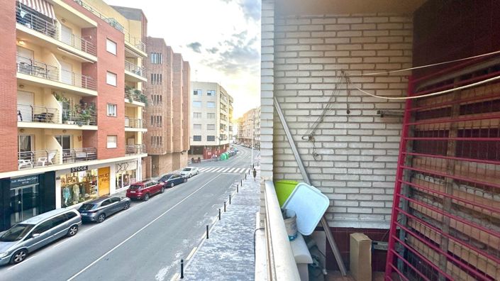 Image No.10-3 Bed Apartment for sale