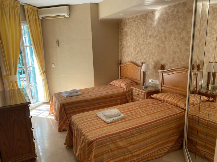 Image No.10-2 Bed Apartment for sale